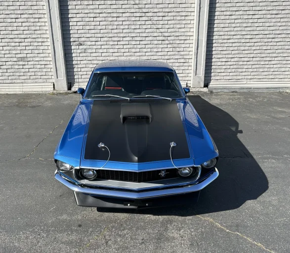 Vehicle image 195