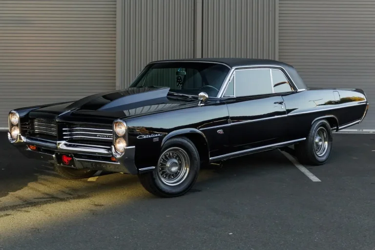 Image for 1964 Pontiac 2+2 Catalina Sports Coupe